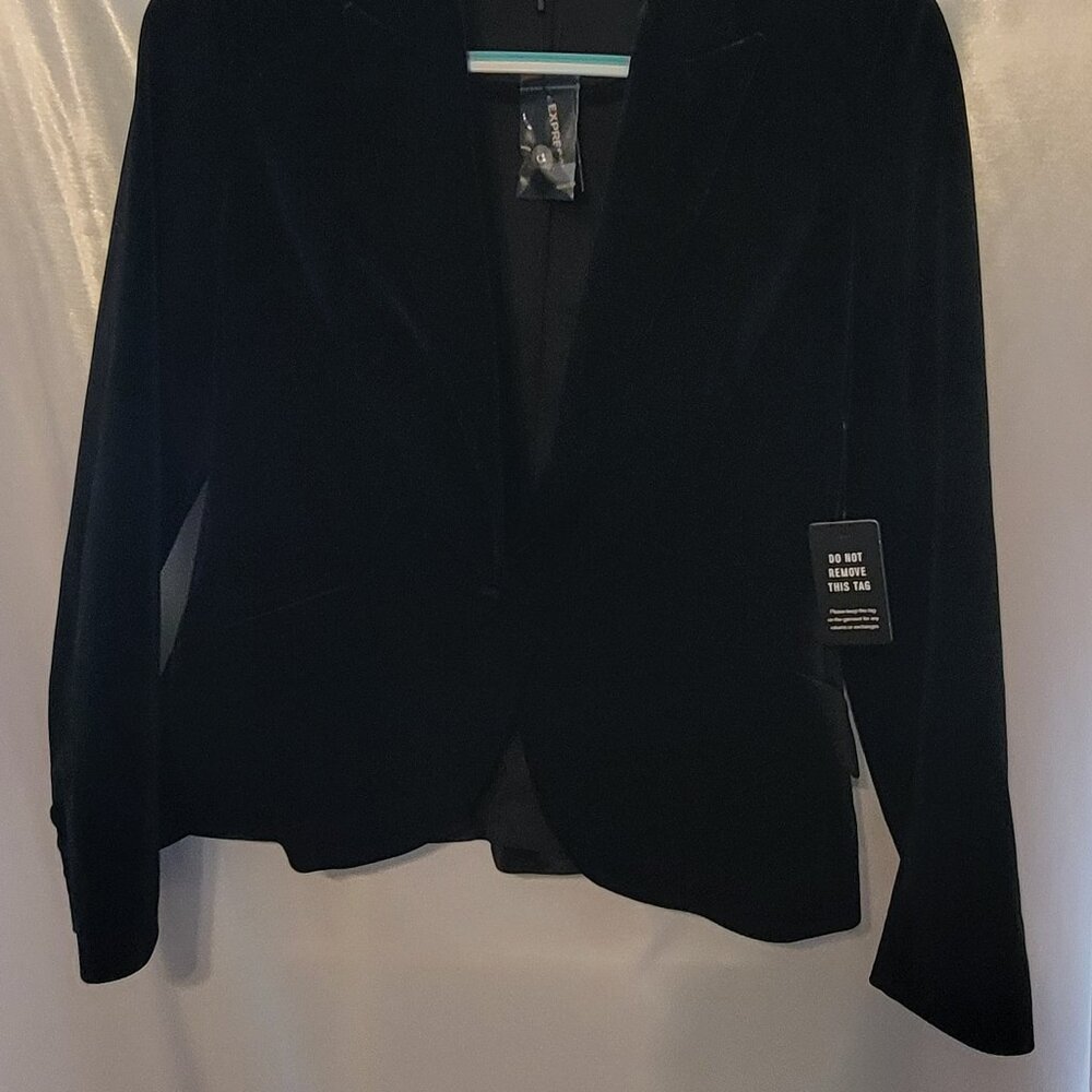 Express Jacket - Picture 2 of 7